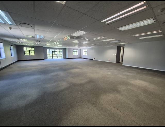 475M² OFFICE TO LET IN SANDTON CENTRAL